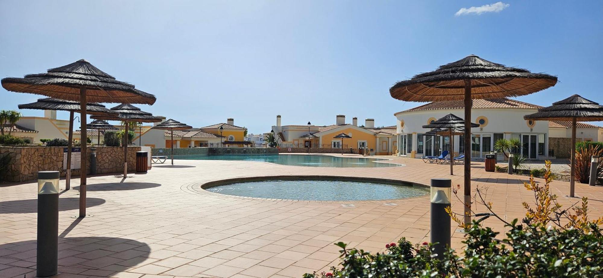 The View - Santo Antonio Villas, Golf & Spa Салема Номер фото